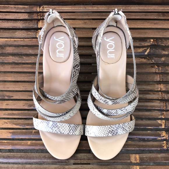 You by Crocs strappy heeled sandals in faux snakeskin - Picture 2 of 9